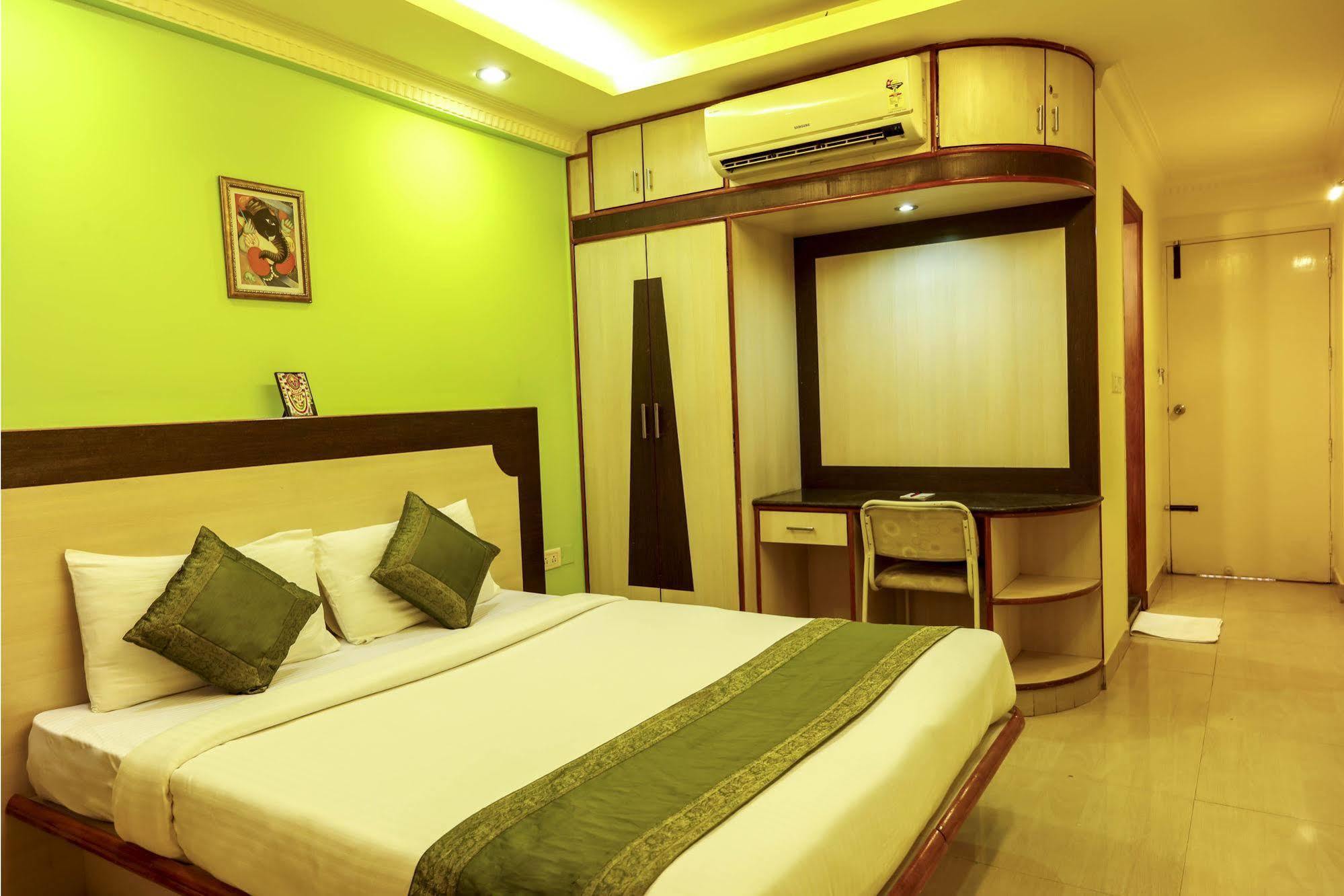 Treebo Trip Grand Regency Ξενοδοχείο Μπανγκαλόρ Εξωτερικό φωτογραφία